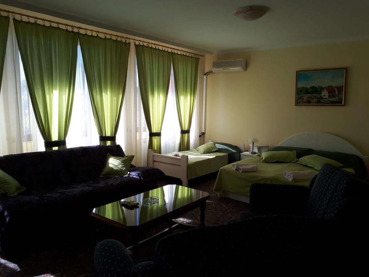 Business Club Selenca Bed and Breakfast Bac Buitenkant foto